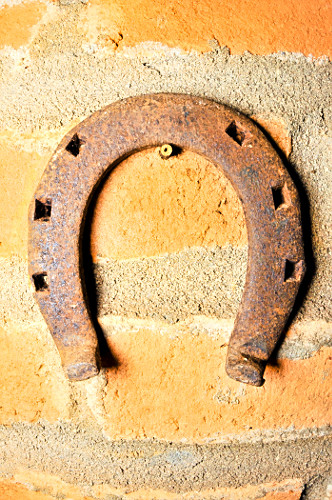 03AK100