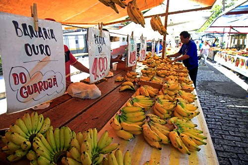 banana ouro | Pulsar Imagens | Banco imagens do Brasil
