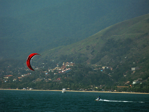 Kitesurfe em Ilhabela - SP