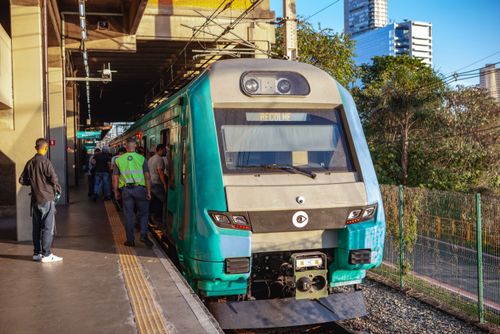 03EL564