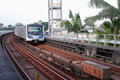 Composição do metrô na Estação Armênia – Linha 1 Azul