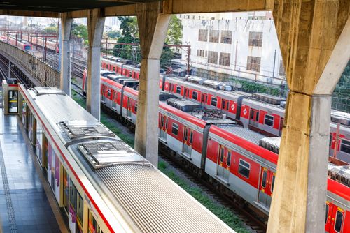 Plataforma da Estação Bresser-Mooca do Metrô - Linha 3 Vermelha - bairro Brás