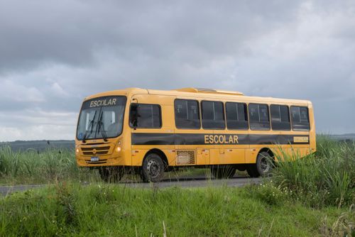 Transporte escolar de crianças indígenas da etnia Potiguar para escolas