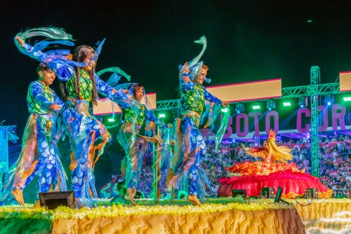 Apresentação do Associação Folclórica Boto Cor de Rosa no Festival dos Sairé ou Çairé 2026 realizada e