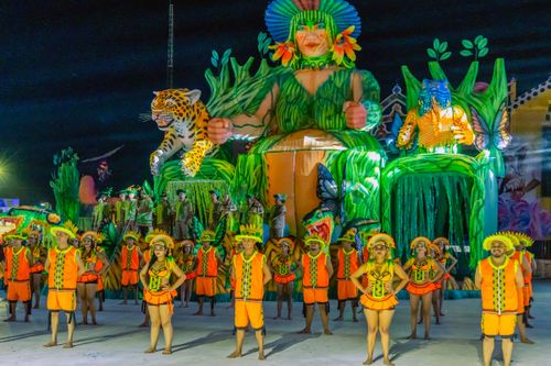 Apresentação do Grupo Sociocultural Boto Tucuxi no Festival dos Sairé ou Çairé 2026 realizada em Alter do