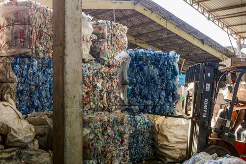 04EL573
