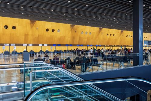 Saguão de check-in do Aeroporto Internacional de Florianópolis – Hercílio Luz