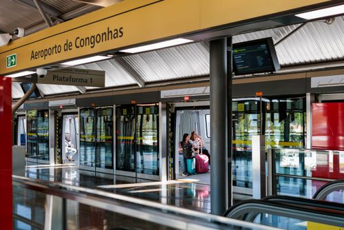 Estação Aeroporto de Congonhas do monotrilho da linha ouro 17 do metrô