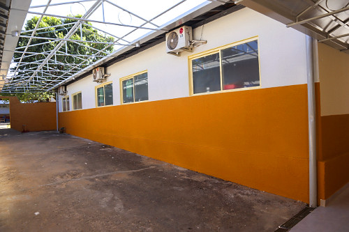 Área externa da Escola Municipal Nilza Ayres Pires - bairro Vila Teotônio Vilela