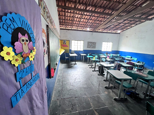 Sala de aula da Escola Municipal João Gontijo Ferreira