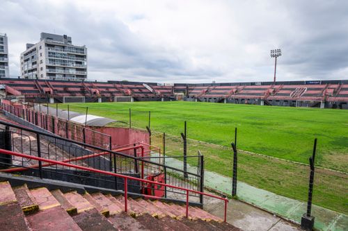 Vista interna do Estádio Bento Freitas - casa oficial do Grêmio Esportivo Brasi- conhecido como a Baixada - 