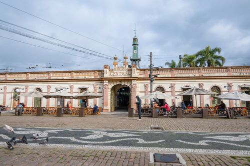 Mercado Central com Torre em ferro ao fundo - praça Sete de Julho - centro histórico