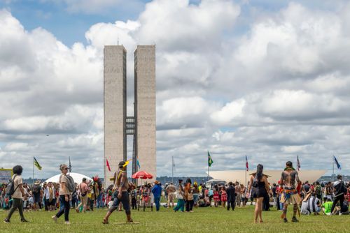 Ato pela demarcação e contra mineração em terras indígenas no 21º ATL Acampamento Terra Livre - mobiliza