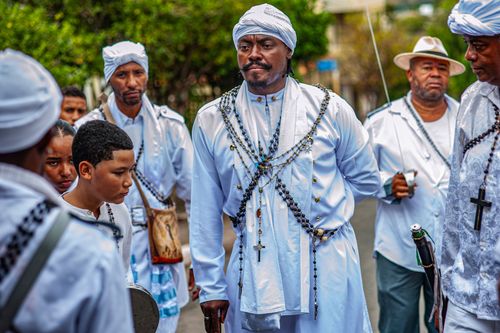 Reinado de Nossa Senhora do Rosário - grupo Moçambique Mandamento - Festa de N. Sra. Aparecida , São Benedi