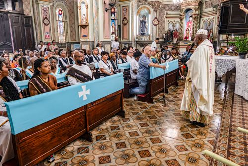 Missa da celebração dos 300 anos de São Benedito na Igreja Nossa Senhora do Rosário dos Pretos