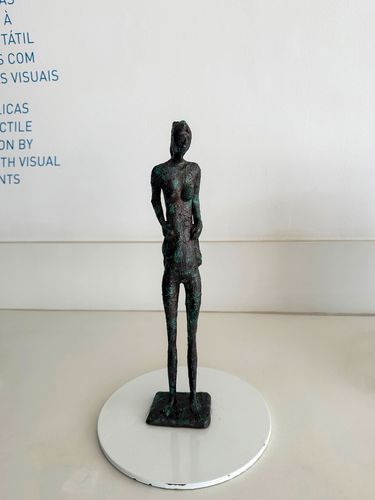 Réplica da obra Magrinhas - obra tátil de Francisco Stockinger em exposição no MON Museu Oscar Niemeyer -