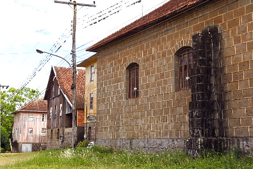 Casas com arquitetura típica italiana  - 