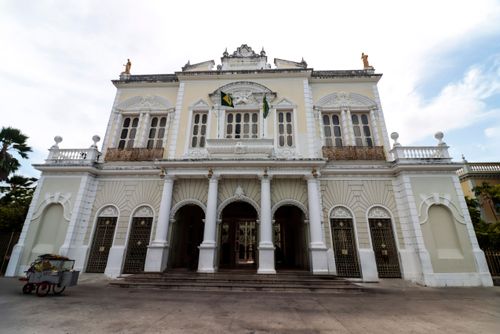 Fachada do Theatro José de Alencar 