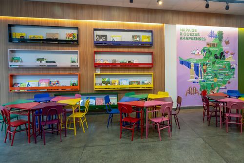 Setor de Literatura Infantil da Biblioteca Pública Estadual Elcy Lacerda