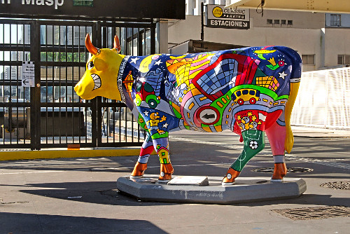 cow parade | Pulsar Imagens | Banco imagens do Brasil