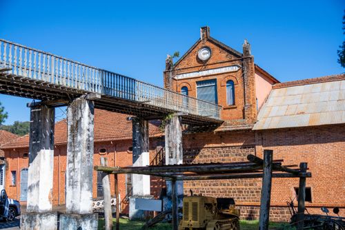 Faculdade de Ciências Agronômicas instalada na Fazenda Experimental Lageado integrada ao campus da UNESP