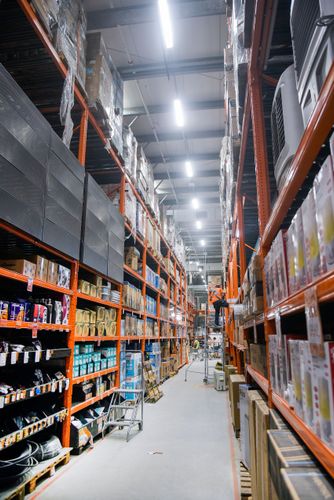 Corredor de loja de material de construção