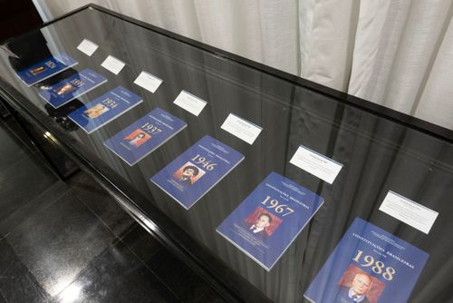 Exposição de todas as Constituições do Brasil desde 1824 até 1988 no Museu Itamar Franco
