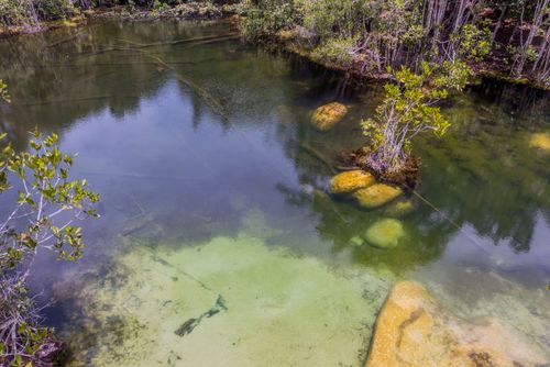 Vista de drone da Lagoa Cristalina