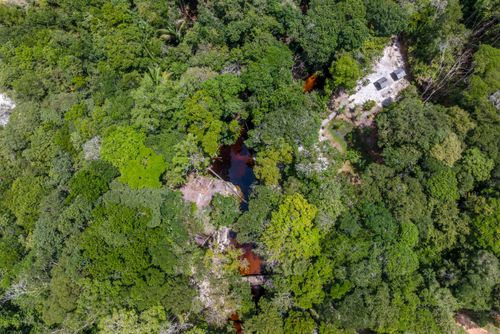 Vista de drone da Lagoa Cristalina