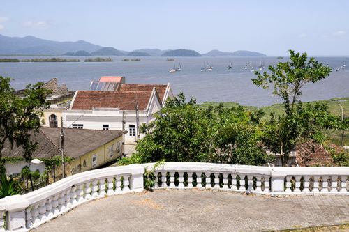 Vista de cima da baía de Antonina a partir da Igreja Matriz de Nossa Senhora do Pilar - centro histórico