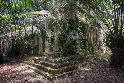 Ruínas de Airão Velho - antigo polo econômico durante o Ciclo da Borracha - Parque Estadual do Rio Negro