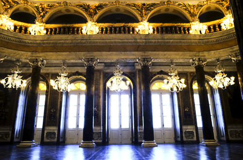 Vista interna do Teatro Amazonas situado na Praça São Sebastião no centro da cidade - construído em 1896 d