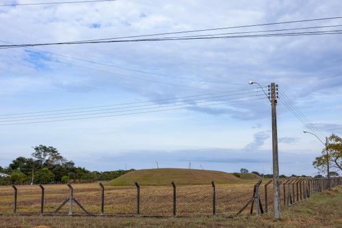 ハルマゲドン　po1 alambrado | Pulsar Imagens | Banco imagens do Brasil