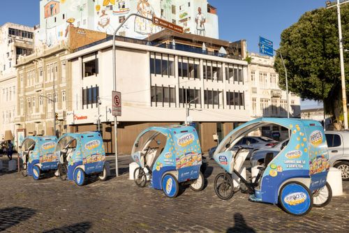 Velo-Táxis - transporte gratuito para gestantes , idosos e pessoas com dificuldades motoras da praça Thomé 