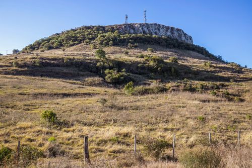 Cerro Palomas - formação rochosa - ponto culminante de Santana do Livramento