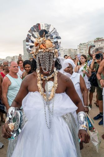 22ª Festa de Iemanjá promovida pelo Mercadão de Madureira na Praia de Copacabana