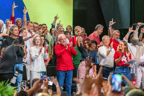 Presidente Luís Inácio Lula da Silva com Janja - Gleisi Hoffmann - Lindberg Farias e Paulo Okamotto na comem