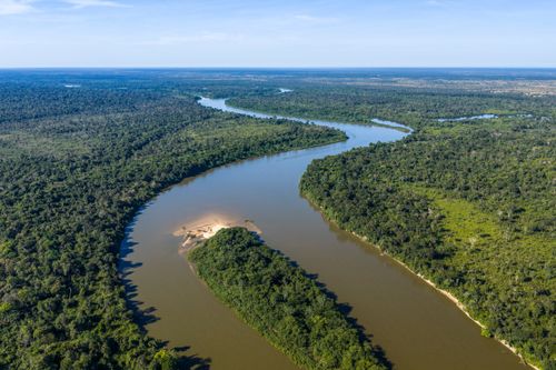 Vista de drone do Rio Culuene ou Kuluene - Parque Indígena do Xingu