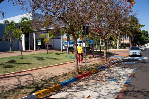  Vaga preferencial para portadores de necessidades especiais em frente ao pronto socorro Augusto Gubernatti 