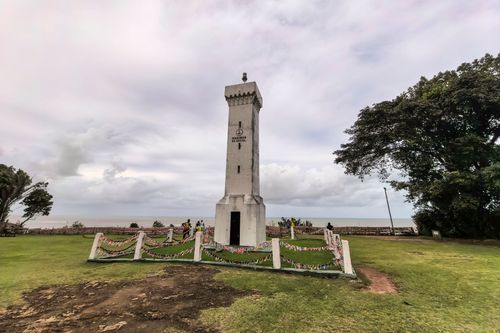 37ER728