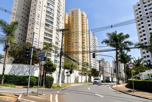 Prédios residenciais na Chácara Jardim Primavera